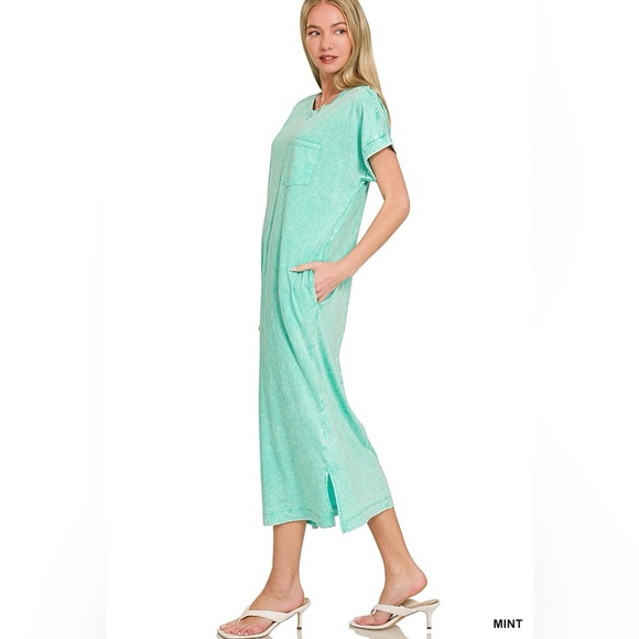 Zenana Washed Exposed Seam Short Sleeve T-Shirt Dress - Picture 2 of 4